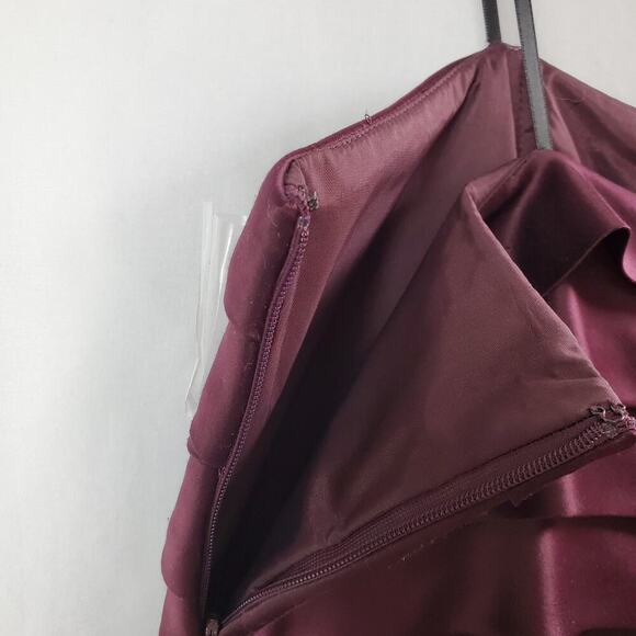 Laundry Women's Formal Tiered Dress Size 10 NEW - Picture 7 of 9